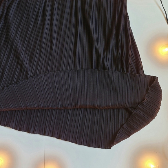 Alfred Dunner Pleated Full Skirt Black Size 8 - Picture 4 of 6